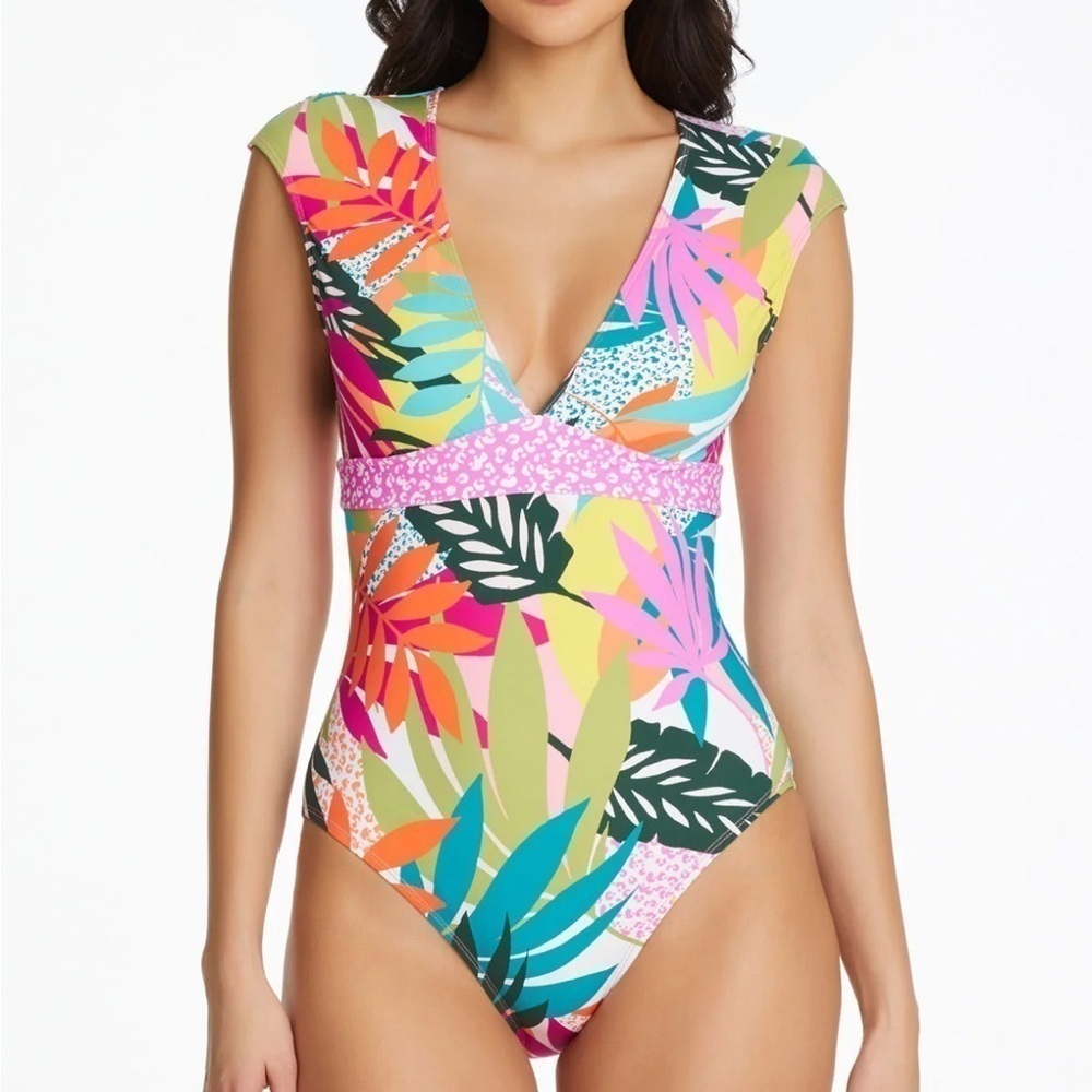 BLEU ROD BEATTIE NWT One Piece Wild At Heart Sleeve MIO, Size 4 (v)